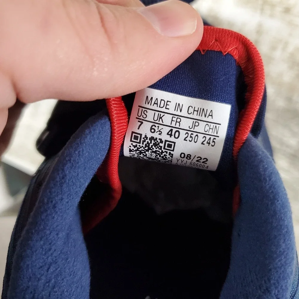 Adidas The Total Unisex Shoes Mens 7‎ / Womens 8 Athletic Running Team Navy Blue